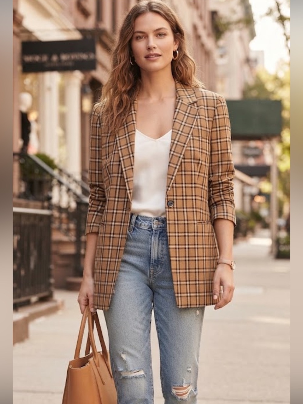 NWOT Loft Plaid Boyfriend Blazer 27" Tan Black White Tartan Fall